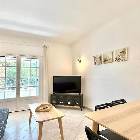 Face A La Mer, T3 Avec Terrasse Et Parking Prive